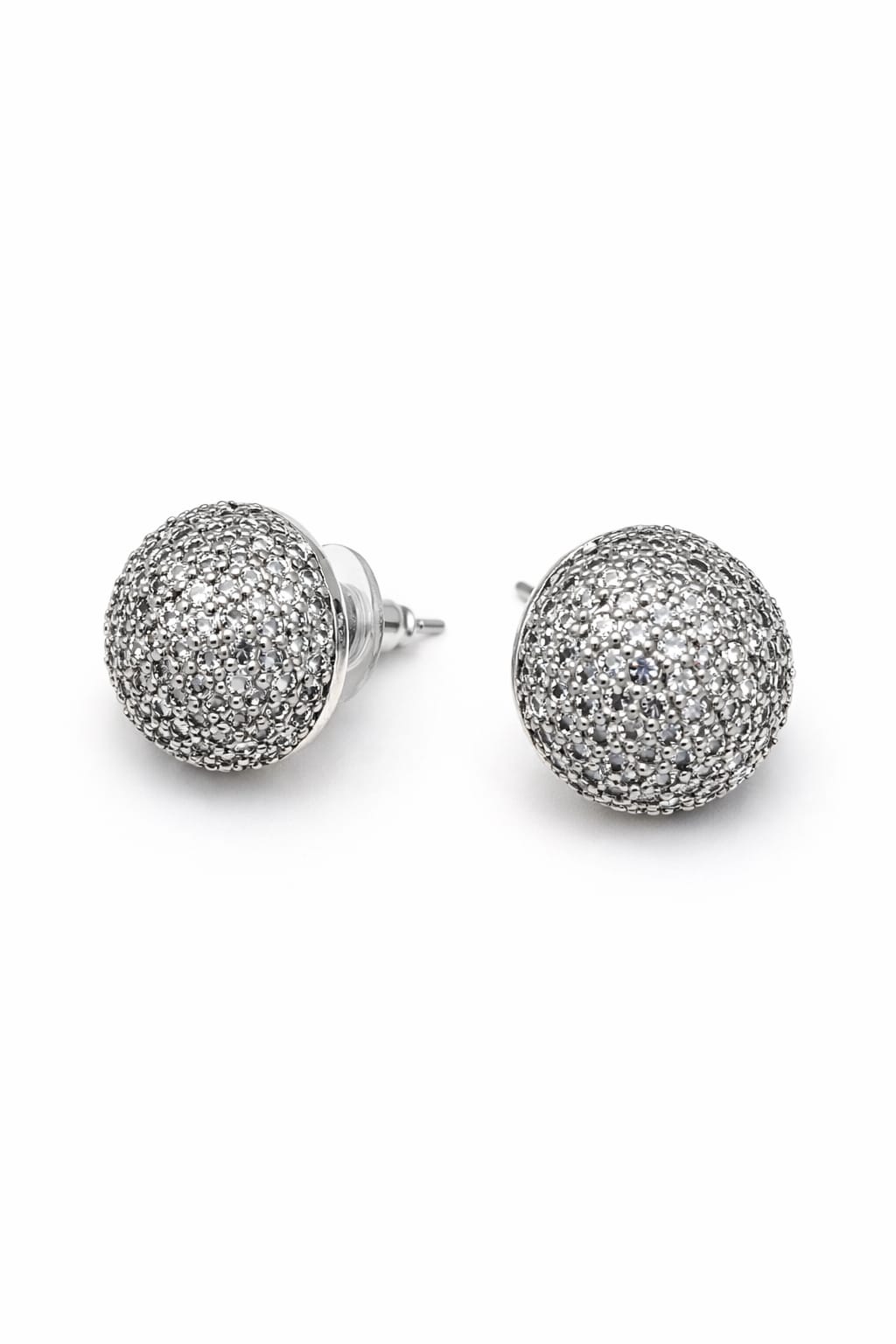 Aretes de acero y circonias
