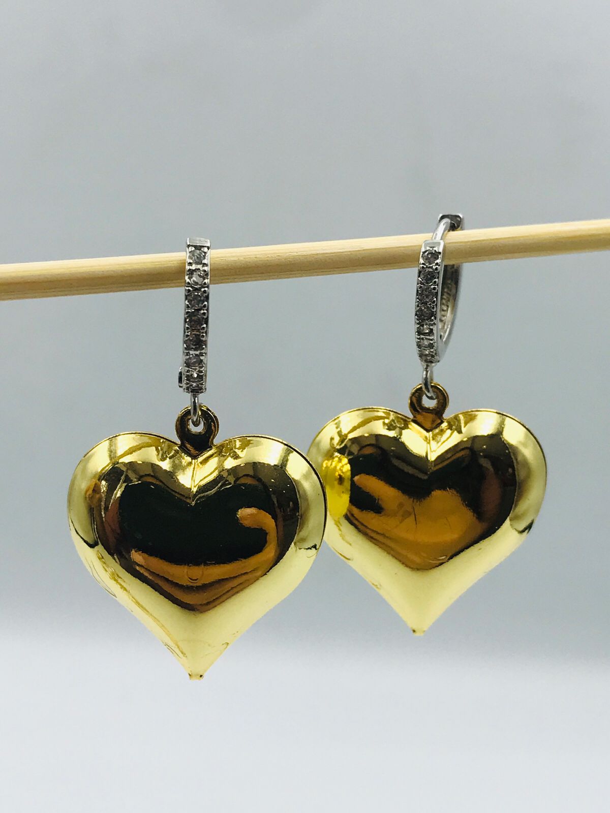 Z021 Aretes Goldfilled con circonia rosa.