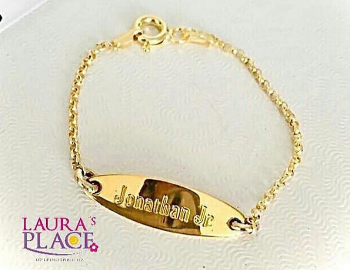 Pulsera de plata y baño de oro para bebé