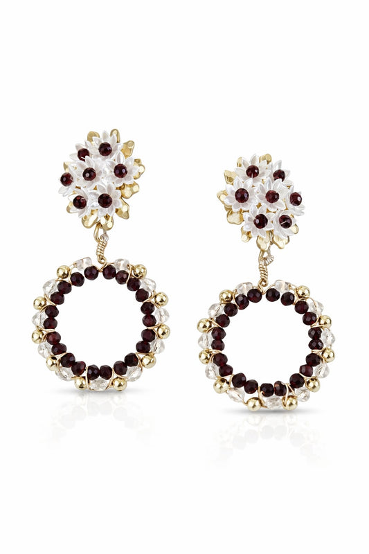 Aretes con cristales y piezas en acero.