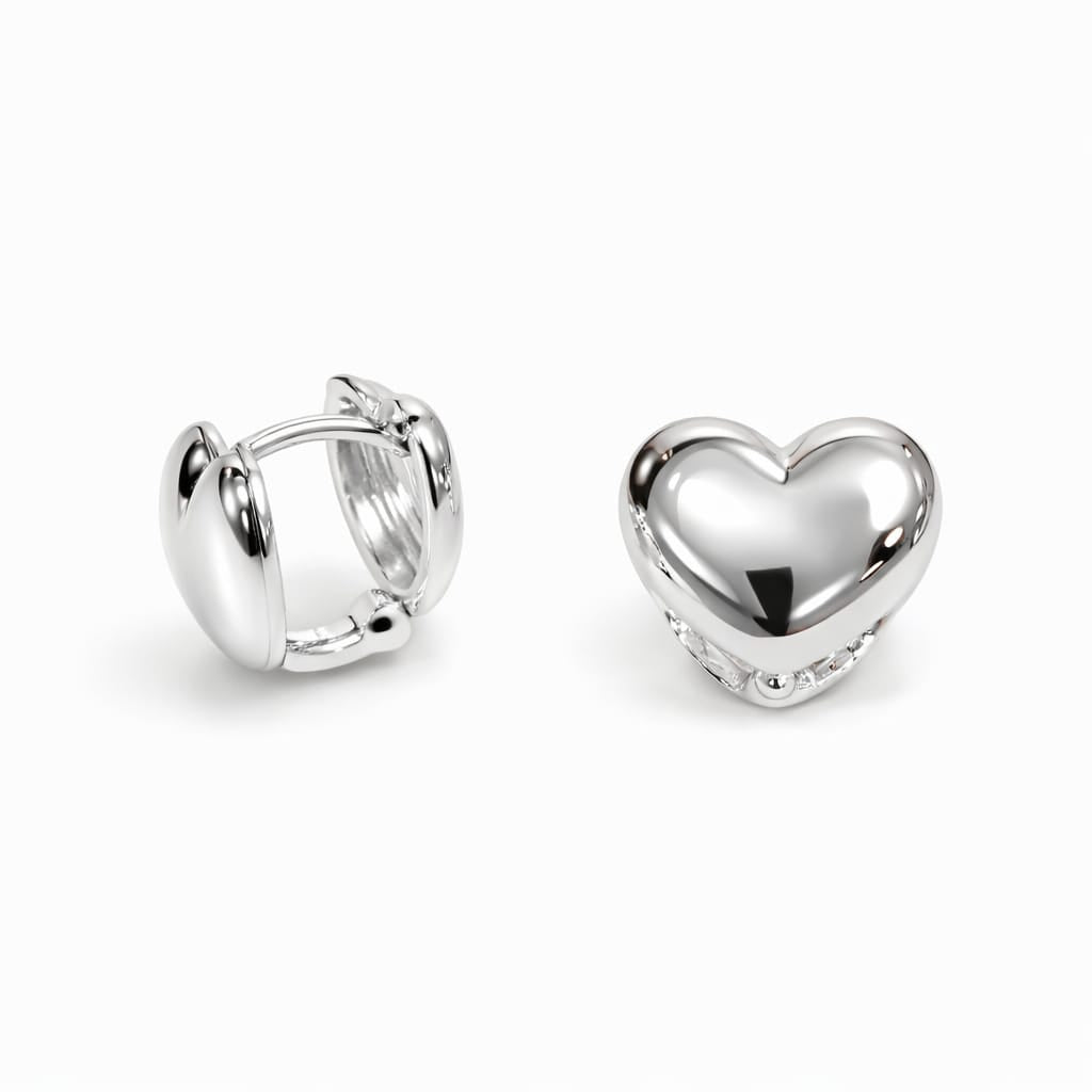 Aretes Huggie de corazón