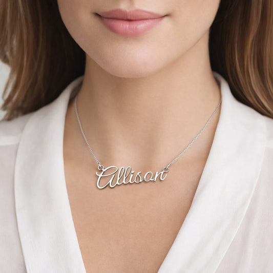 Cadena personalizada con nombre de plata